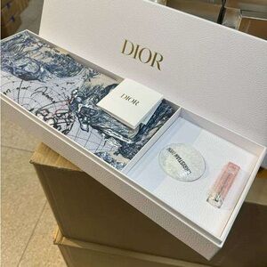 Dior around the world Gift Set
